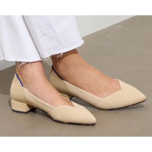NEW Rothy's The High Point Sandstone Pointed Toe Block Heel Flat Shoe Size 9 - Picture 1 of 11
